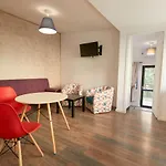 Stanford Aparthotel